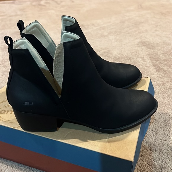 JBU by Jambu Women’s Parker Black Suede Ankle Booties - Picture 2 of 5